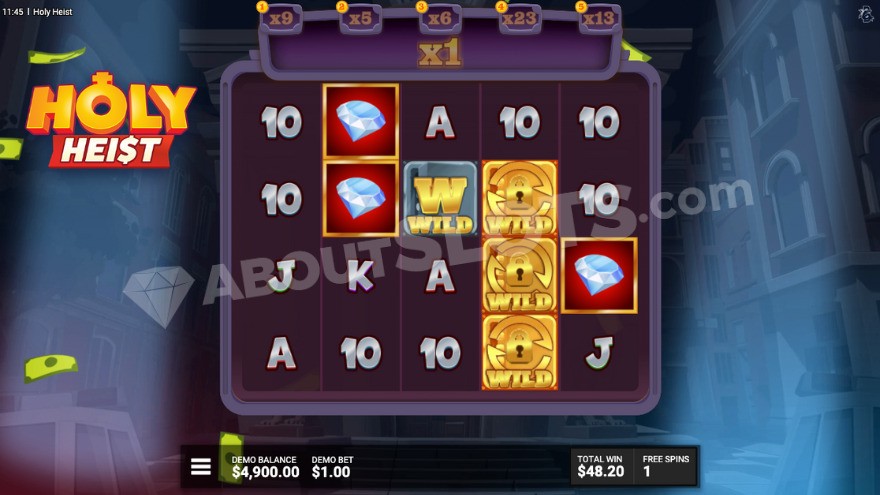 Бонусная игра 'Святое ограбление' с четырьмя символами Wild на барабанах.