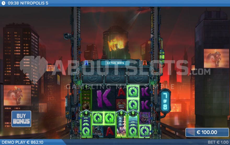 Функция бонусной игры с текущими 32 768 способами выигрыша.